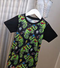 Load image into Gallery viewer, Punk Chameleon (size 3-12)