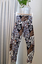 Load image into Gallery viewer, Spooky Leopard (size 0000-2)